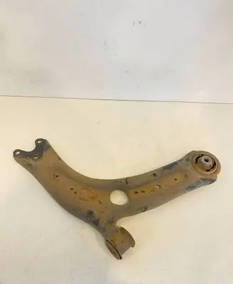 Skoda Superb B8 (3V) Front lower control arm/wishbone 3Q0407154B