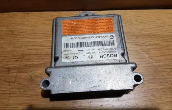 Mercedes-Benz Sprinter W901 W902 W903 W904 Airbag control unit/module 0285010224 A60964461142