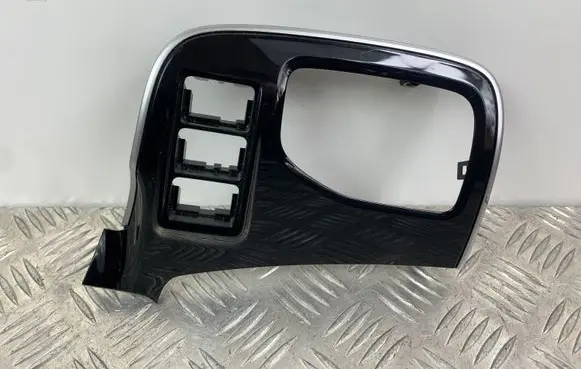 Mitsubishi Outlander Panel trim 8030A201