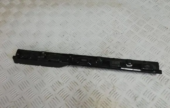Volkswagen Sharan Front bumper mounting bracket 7N0853588