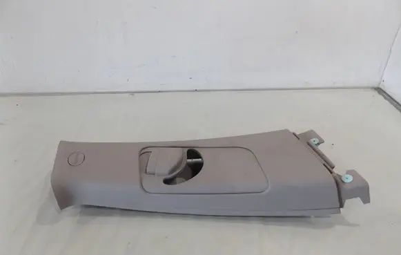 Hyundai i30 Other interior part 858402R000