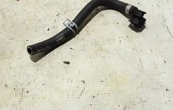 Volvo XC60 Engine coolant pipe/hose 32249490