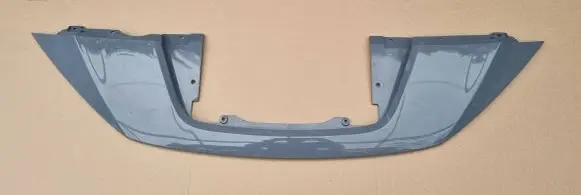 Nissan Leaf II (ZE1) Front bumper upper radiator grill 623205SH0A