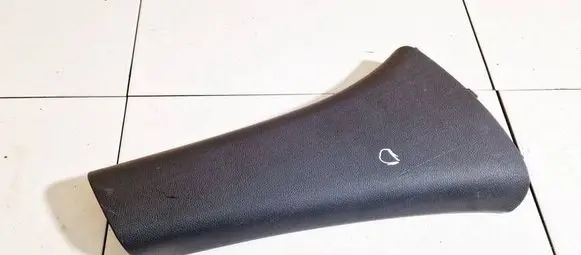 Renault Laguna II (B) pillar trim (top) 8200074586 8200000252
