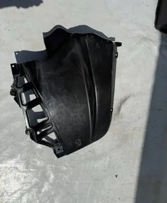 BMW 5 G60 G61 Side bottom protection 9850637 51759850637