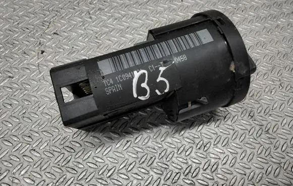 Volkswagen PASSAT B5 Light switch TC41C0941531A