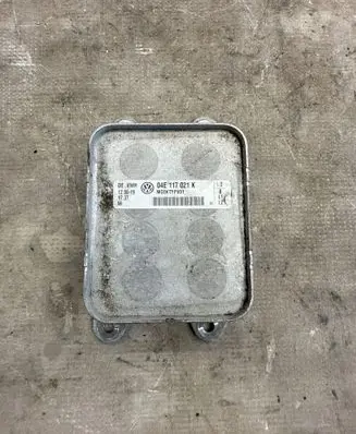 Audi A3 S3 8V Engine oil radiator 04E117021K