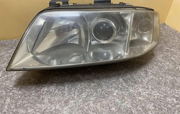 Audi A6 S6 C5 4B Headlight/headlamp 14846500