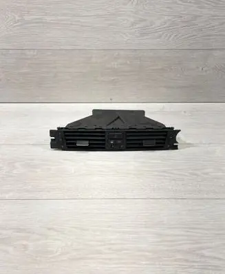 BMW 3 E90 E91 Dash center air vent grill 9123302 14482110