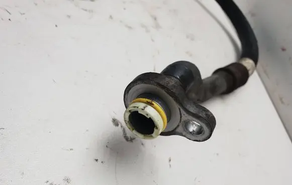 Volvo V60 Air conditioning (A/C) pipe/hose 31332152