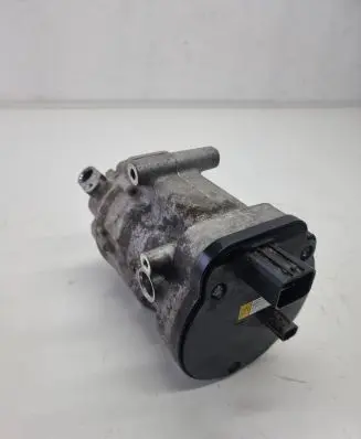 Toyota RAV 4 (XA50) Air conditioning (A/C) compressor (pump) 0424000171
