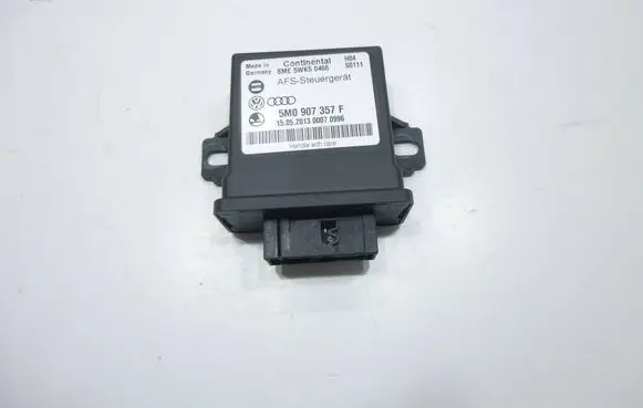 Volkswagen PASSAT B7 Light module LCM 5M0907357F 5WK50466 1505201300070996