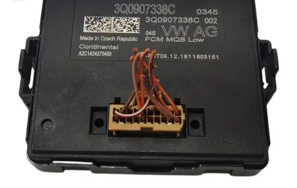 Seat Leon (5F) Front arch trim 3Q0907338C