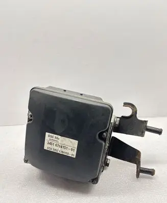 BMW 5 E60 E61 ABS Pump 6784151