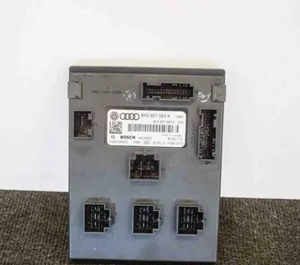 Audi A5 8T 8F Central body control module