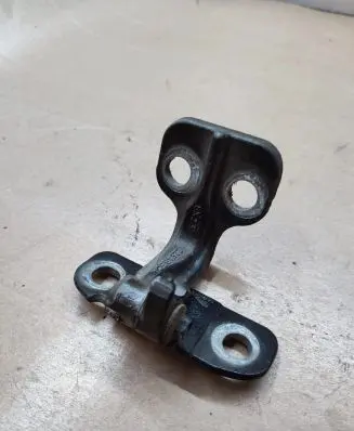 Jaguar XF X250 Front door lower hinge 228A65CA