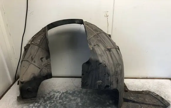 Volkswagen Crafter Front arch 7C0809957DBILI 7C0809957D