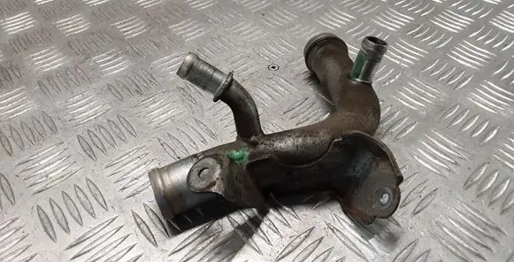 Nissan Qashqai Engine coolant pipe/hose 8200801590