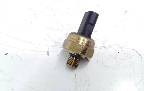 Mercedes-Benz E W213 Oil pressure sensor A0009050603
