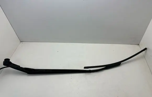 Subaru Outback (BT) Front wiper blade arm 9213