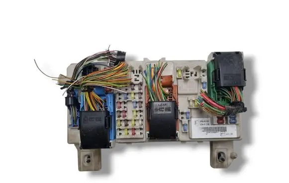 Ford Focus Comfort/convenience module 7M5T-14A073-CG