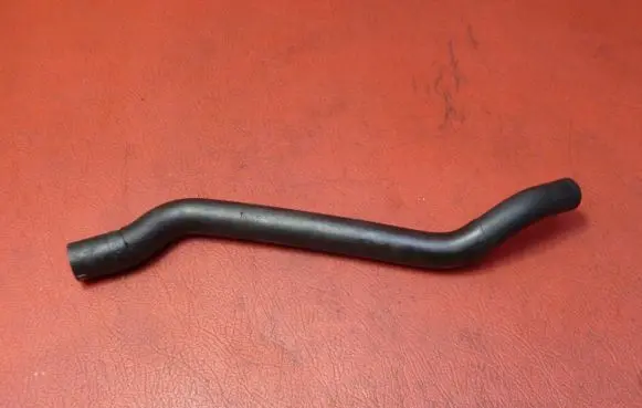 Volkswagen Caddy Engine coolant pipe/hose