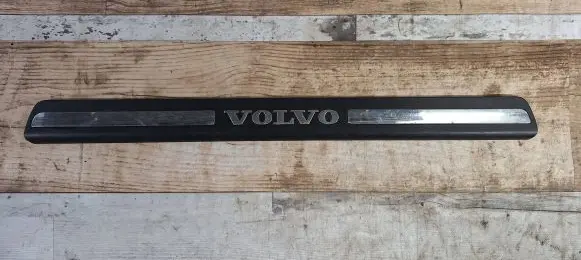 Volvo S80 Front sill trim cover 8659960