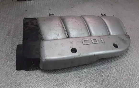 Mercedes-Benz C W203 Engine cover (trim)