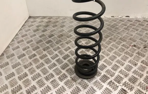 Volkswagen Golf VII Rear coil spring 5Q0511115