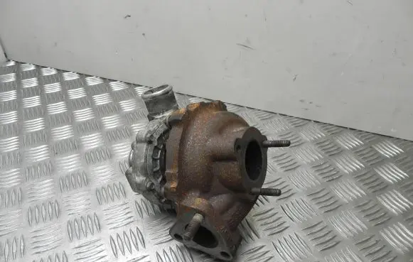 KIA Ceed Turbo 2023127400 VD18096