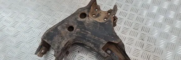 Nissan Terrano Front lower control arm/wishbone