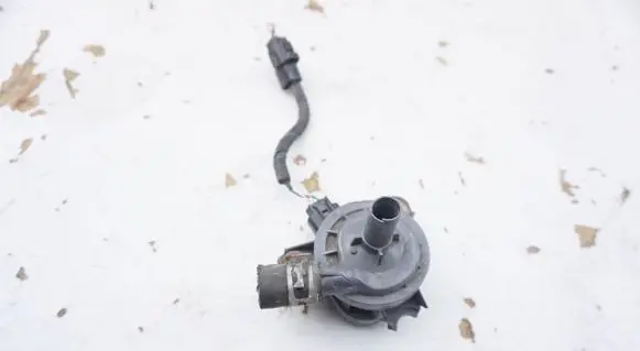 Toyota Auris E180 Electric auxiliary coolant/water pump