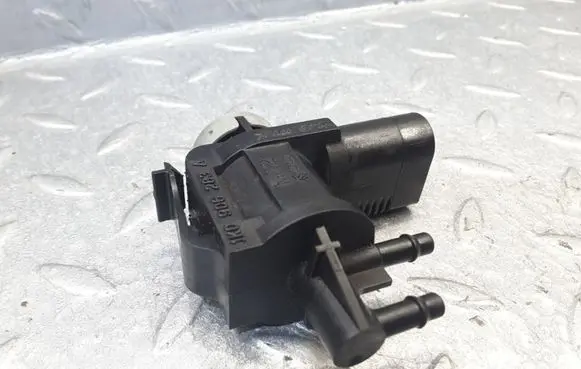 Audi A6 C7 Turbo solenoid valve 1K0906283A