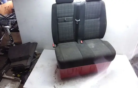 Mercedes-Benz Sprinter W906 Front double seat 