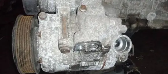 Volkswagen Cross Polo Air conditioning (A/C) compressor (pump) 6Q0820808F GE447150-2220