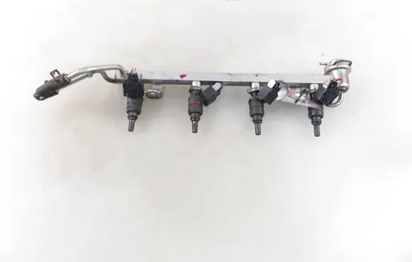 Volkswagen Bora Fuel main line pipe 06A906031D