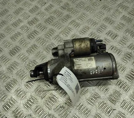 Audi A4 S4 B9 8W Starter motor 0001174604 04L911021B