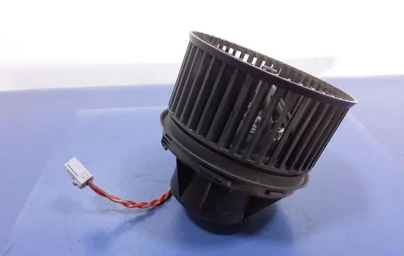 Volvo V40 Heater fan/blower AV6N18456AA
