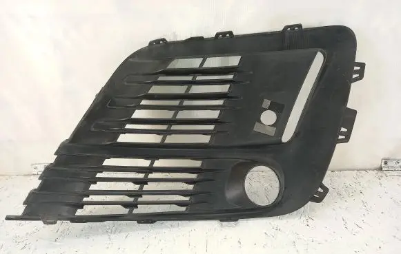 Citroen Jumpy Front bumper lower grill 1594036X 98117233 M51043