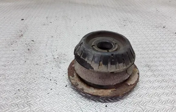 Toyota Yaris Front upper strut mount 