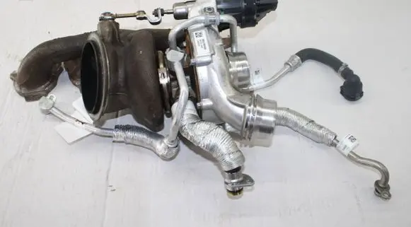 BMW 5 G30 G31 Turbo 8631904 863190406