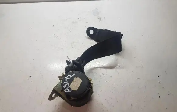 Mini One - Cooper R50 - 53 Front seatbelt A9112