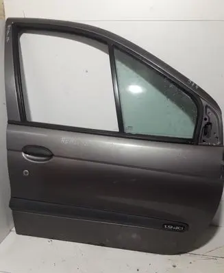 Renault Scenic I Front door