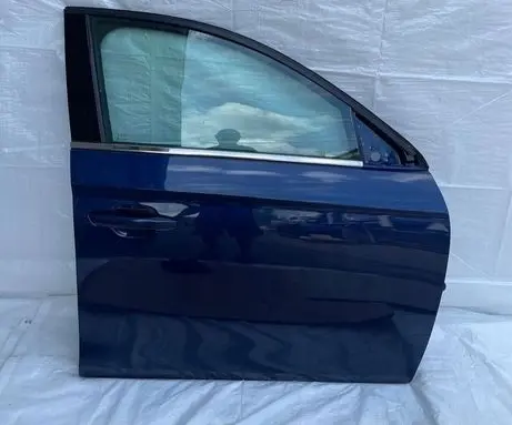 Opel Corsa F Front door