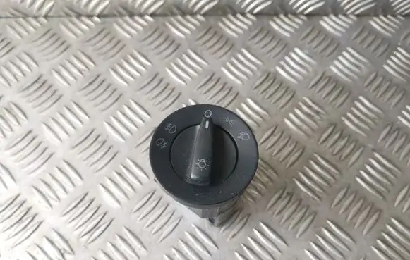 Skoda Octavia Mk1 (1U) Light switch 1U0941531D