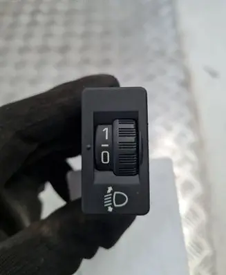 Citroen C3 Headlight level height control switch