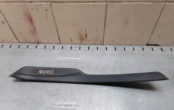 BMW 3 E90 E91 Side skirt rear trim 7060286 51477060286
