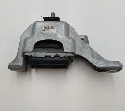 Mini Cooper Countryman R60 Engine mount bracket G2005007