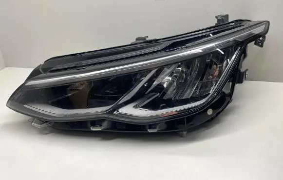 Volkswagen Golf VIII Headlight/headlamp 5H1941005