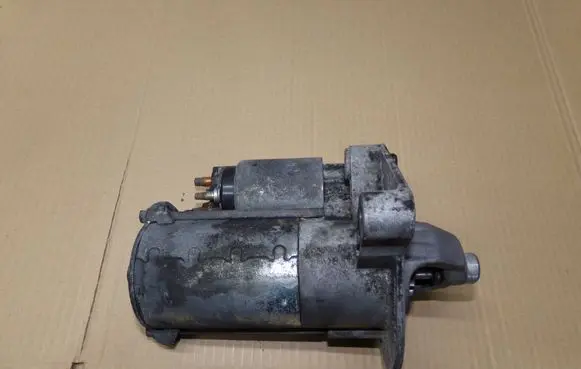 Ford Focus Starter motor 3M5T1100CF